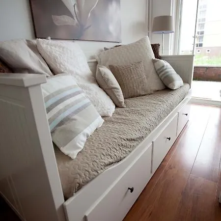 Zonnegloed Aan Zee Apartment *